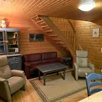 Holzblock-ferienhaus Im Naturerlebnisdorf Blauvogel 度假居