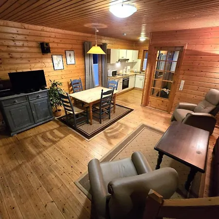 Holzblock-ferienhaus Im Naturerlebnisdorf Blauvogel Hasselfelde